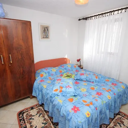 Апартаменты 382d Stivan